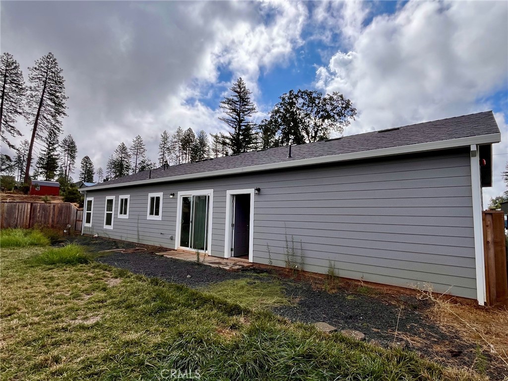 677 Meyers Property Photo 3