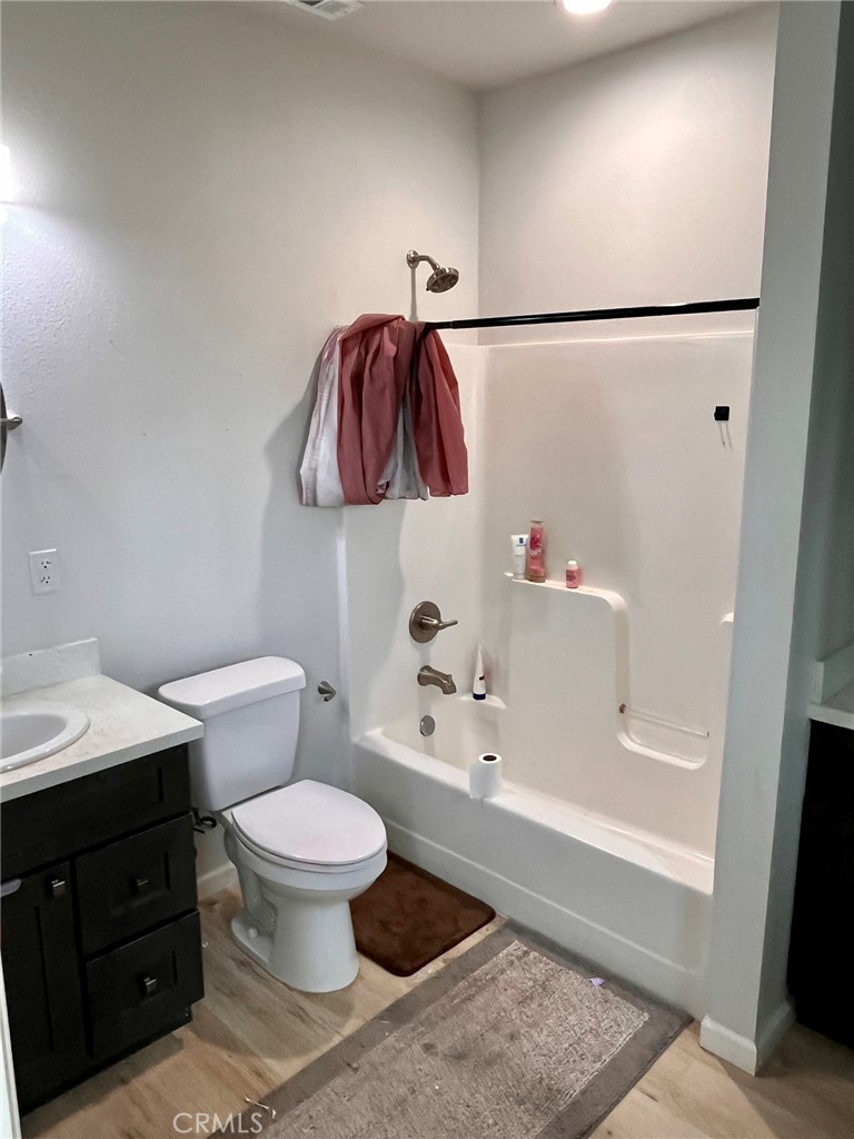 677 Meyers Property Photo 11