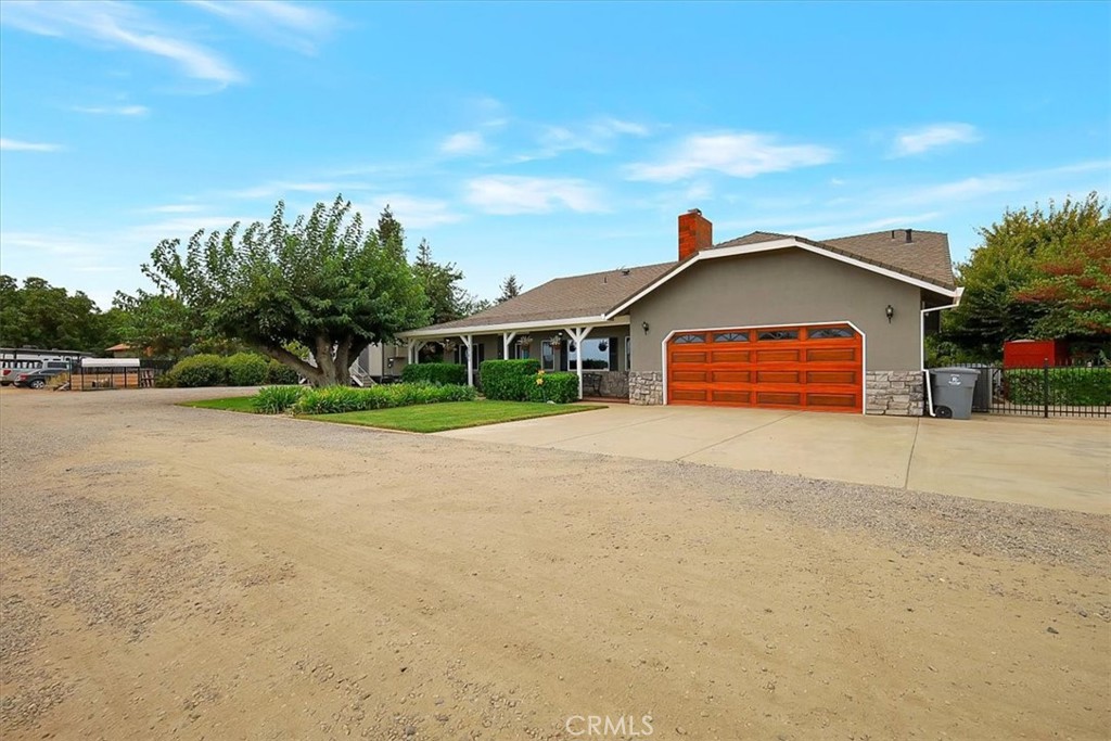 2760 Duncan Property Photo 4