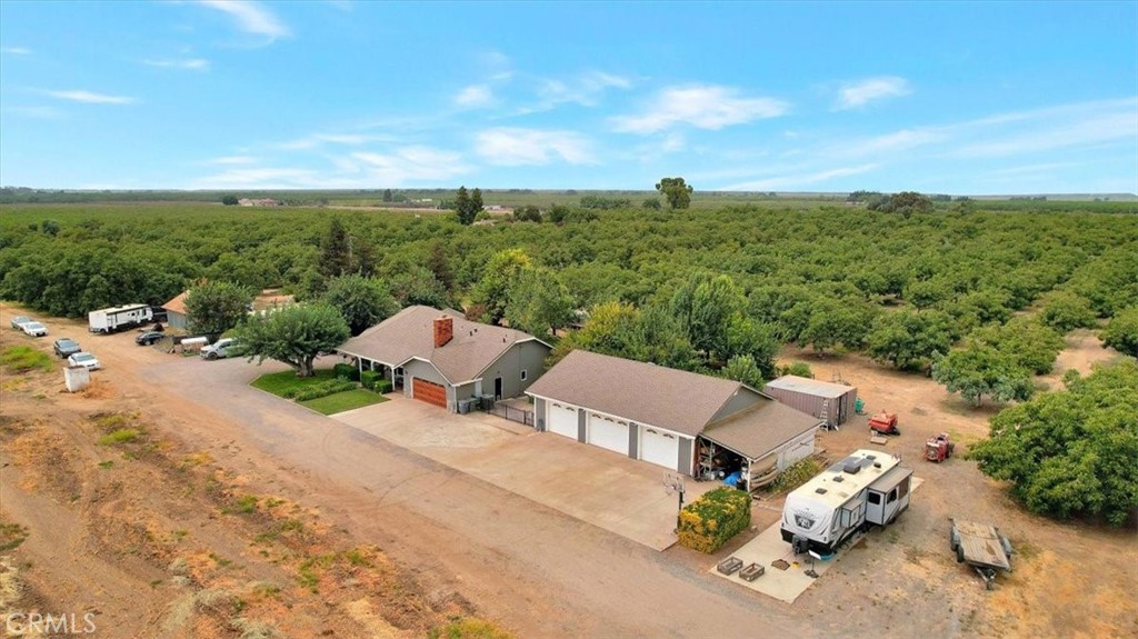 2760 Duncan Property Photo 31