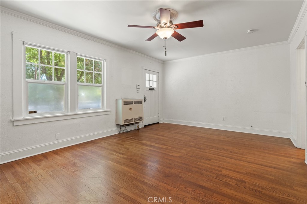 1110 Normal Avenue Property Photo 5