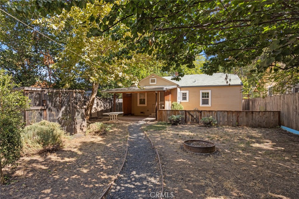 1110 Normal Avenue Property Photo 31