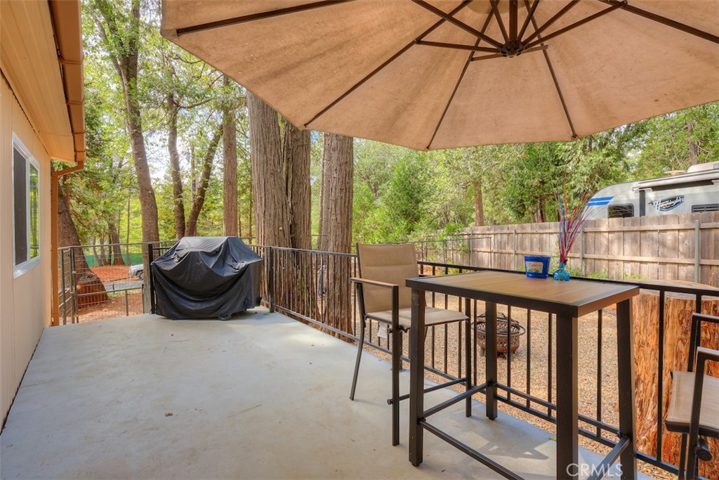 14212 Wycliff Property Photo 5