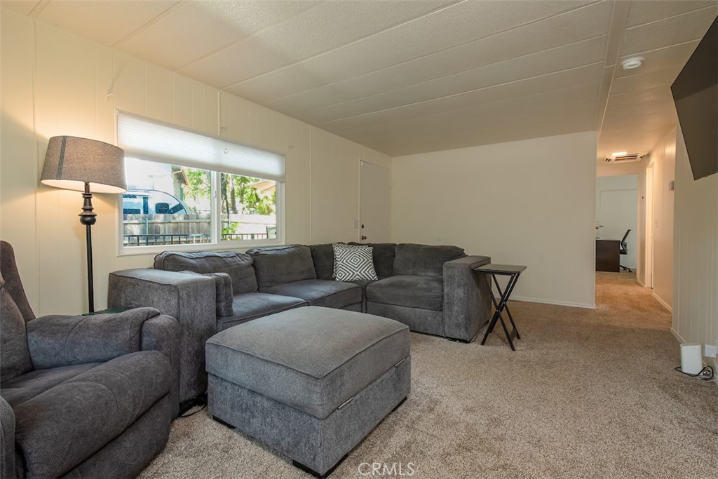 14212 Wycliff Property Photo 9