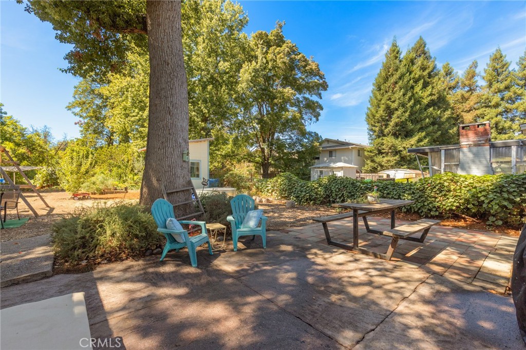 1513 Warner Property Photo 24