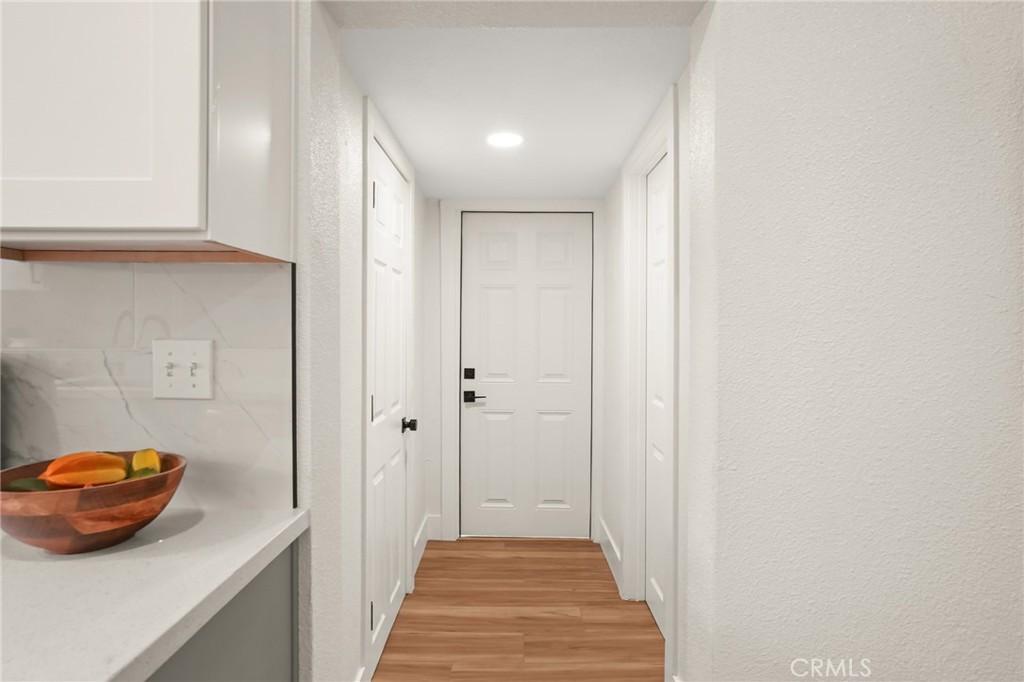 1406 W 7th Property Photo 16
