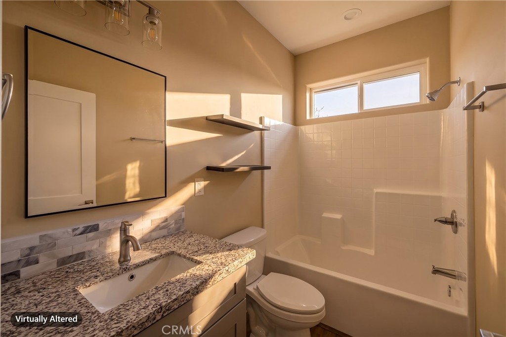 1439 Powell Property Photo 30