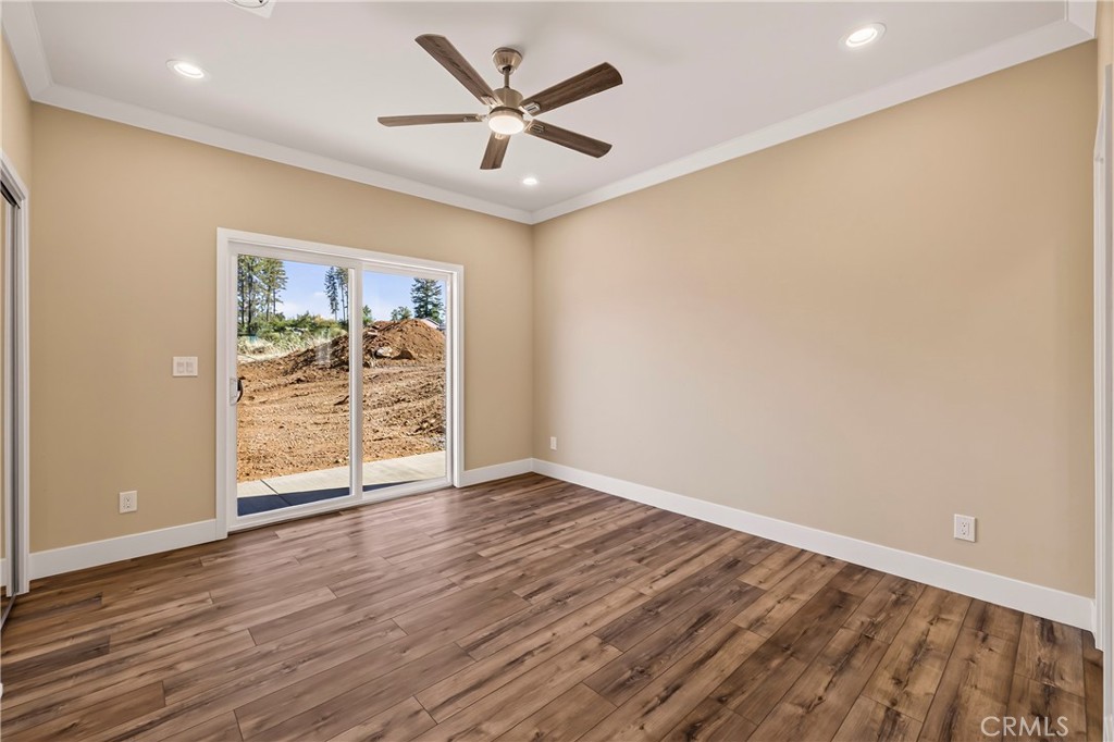 1439 Powell Property Photo 35