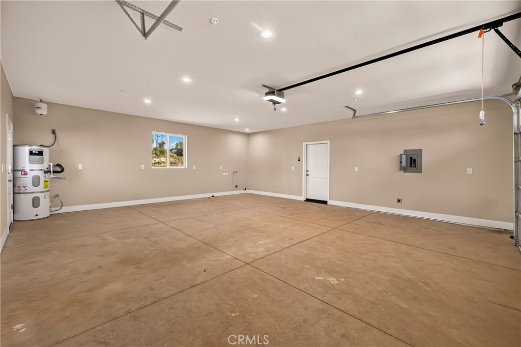 1439 Powell Property Photo 43