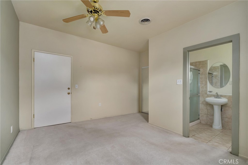 1082 Filbert Avenue Property Photo 7