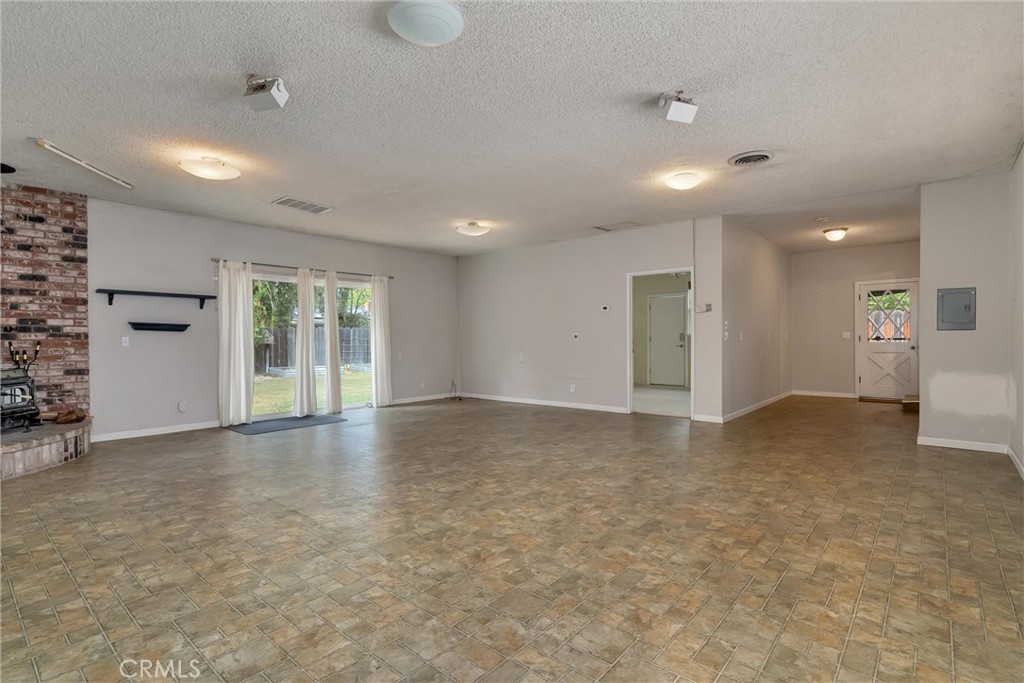 1082 Filbert Avenue Property Photo 34