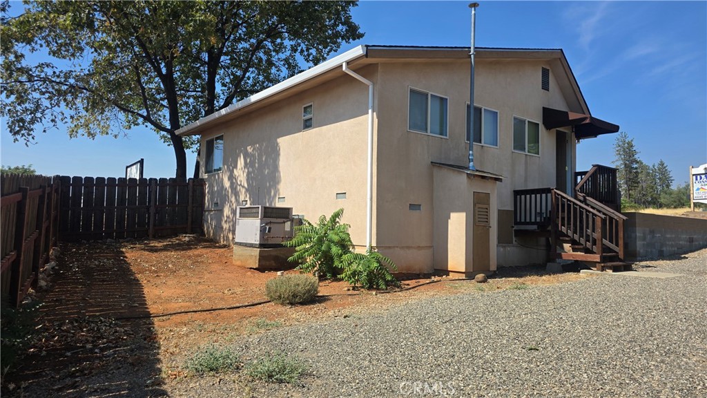 5610 Skyway Property Photo 9