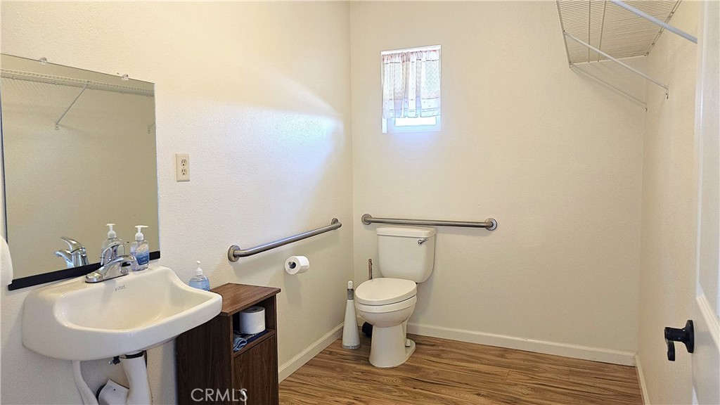 5610 Skyway Property Photo 14