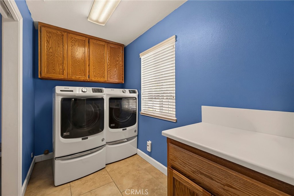 177 Yellowstone Property Photo 36