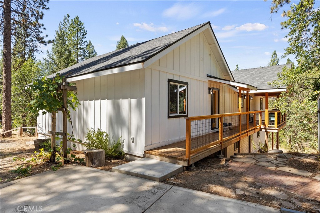 535 Hillside Property Photo 38