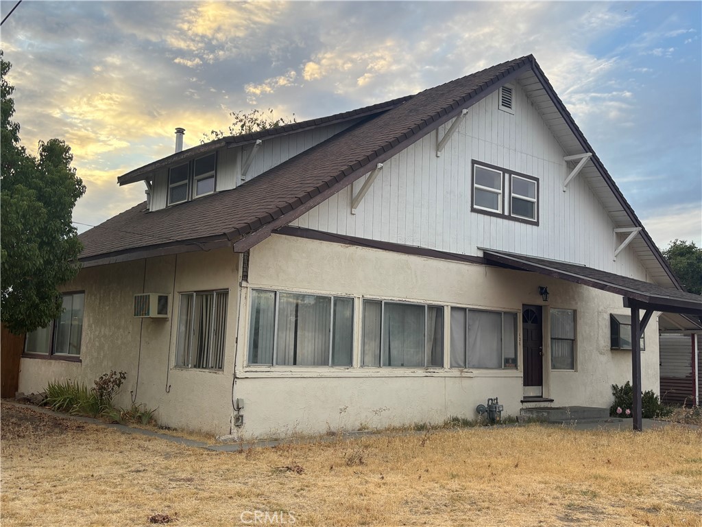 434 8th Street Property Photo 2