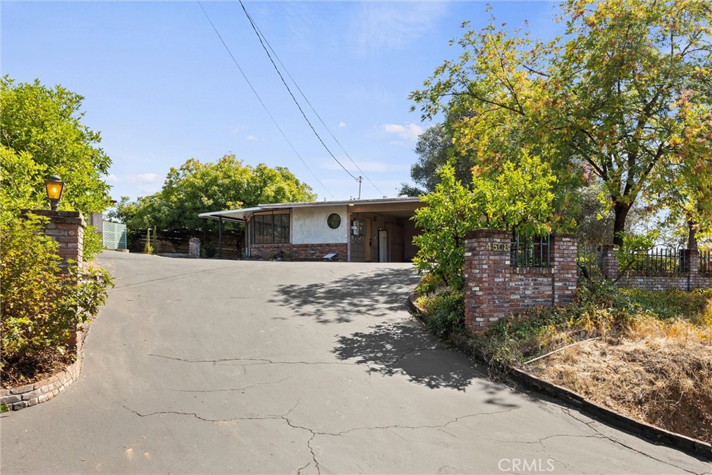 4508 Olive Highway Property Photo 6