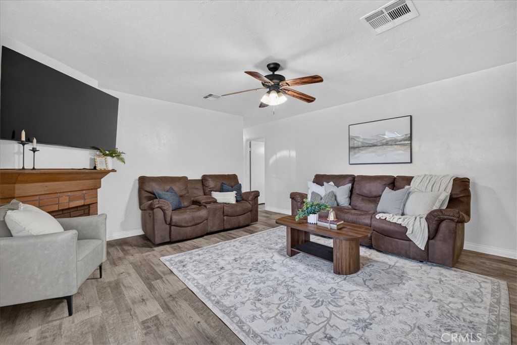 1635 Alvord Place Property Photo 8