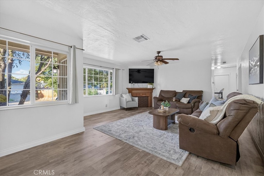 1635 Alvord Place Property Photo 10