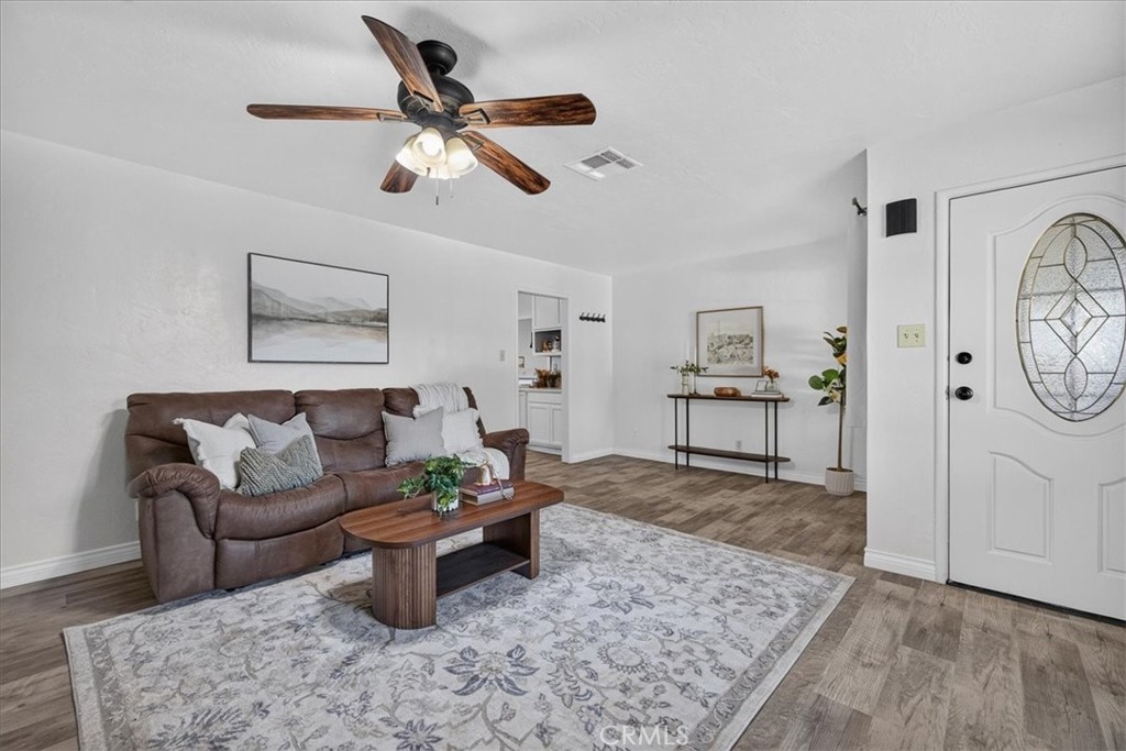 1635 Alvord Place Property Photo 13