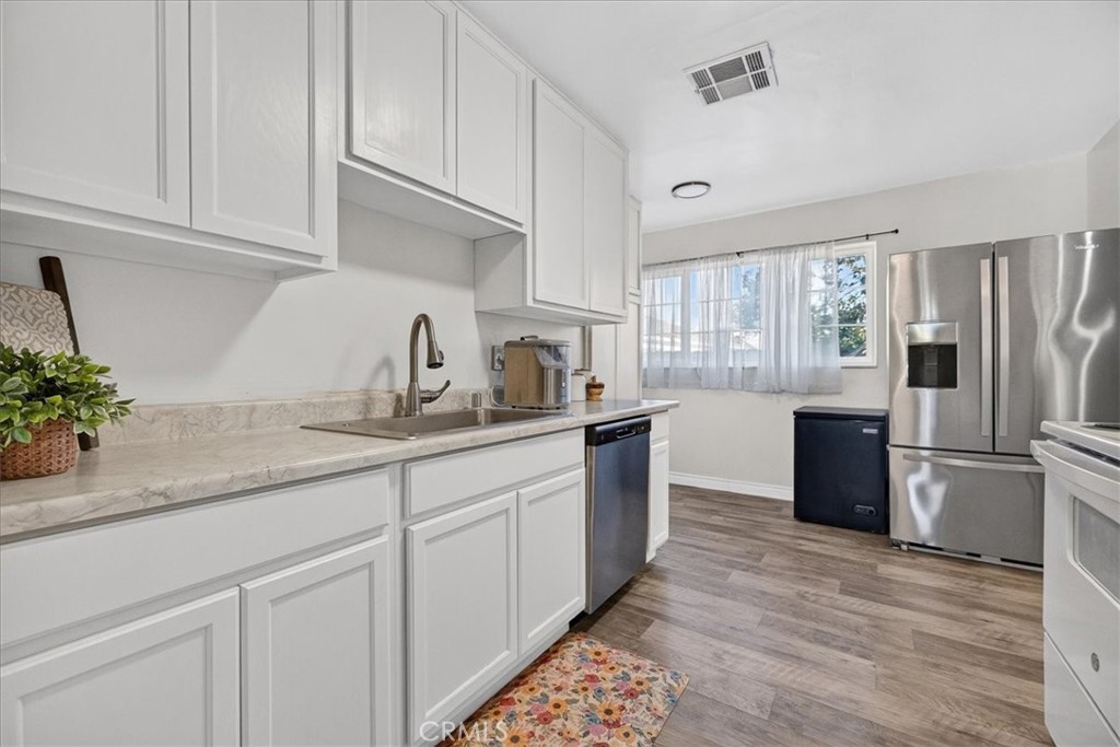 1635 Alvord Place Property Photo 16