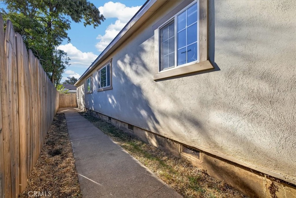 1635 Alvord Place Property Photo 40
