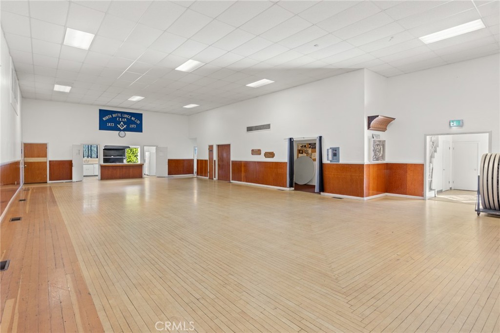 1200 Sycamore Street Property Photo 2