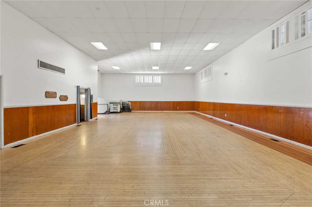 1200 Sycamore Street Property Photo 3