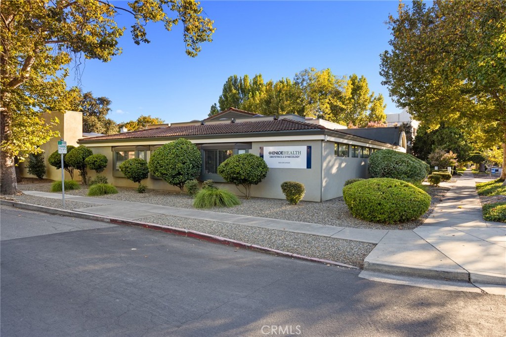 1665 Esplanade Property Photo 1