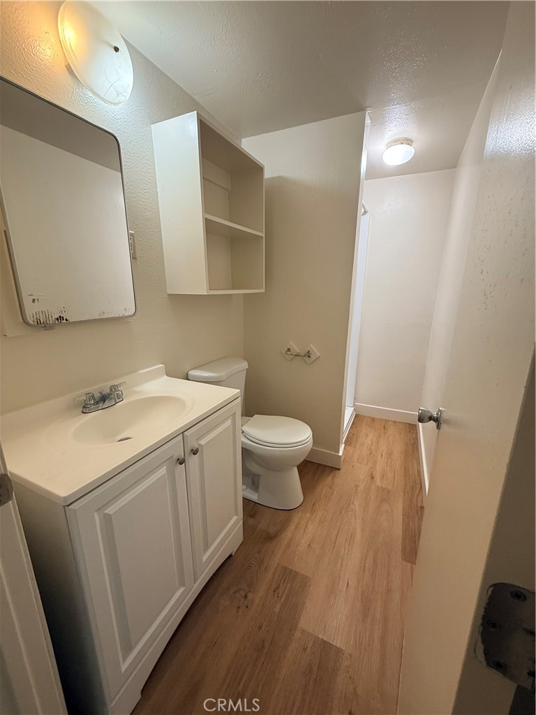 885 E 7th Avenue Property Photo 11
