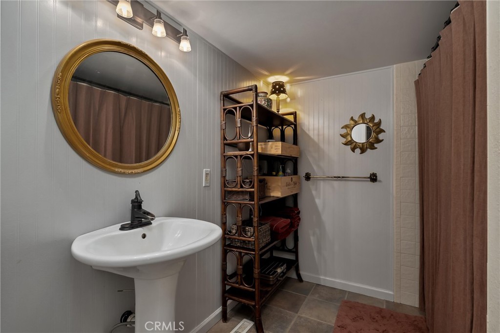 4737 Hartley Property Photo 24