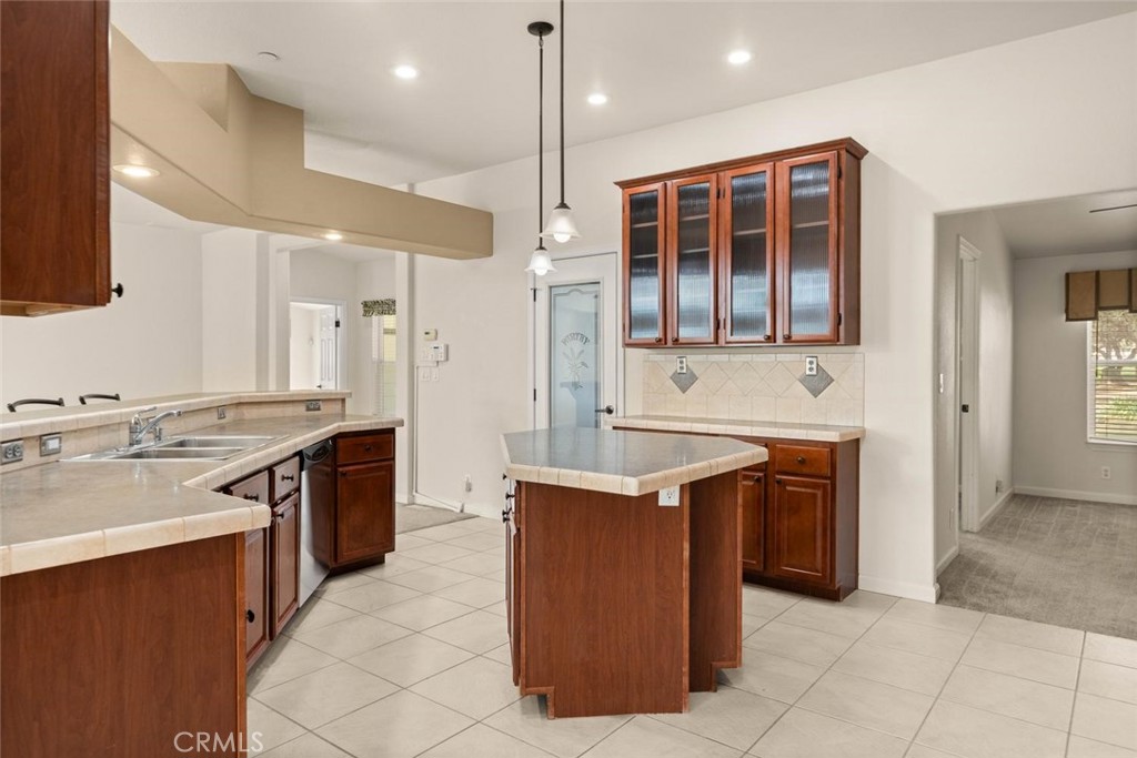 23551 Carona Avenue Property Photo 26