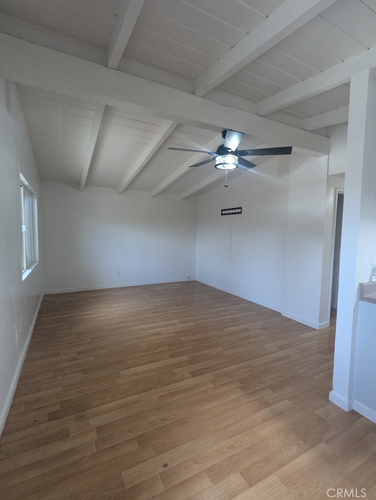613 S Murdock Property Photo 7