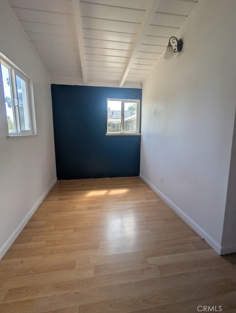 613 S Murdock Property Photo 19