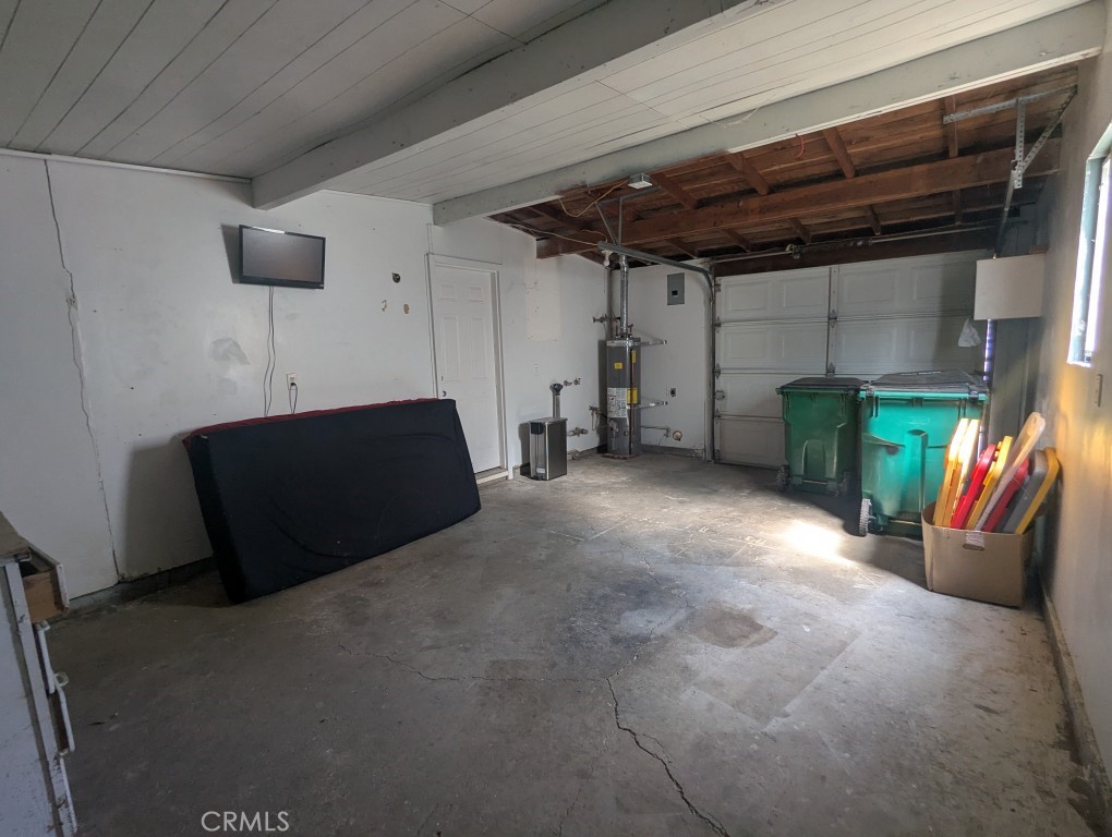 613 S Murdock Property Photo 23