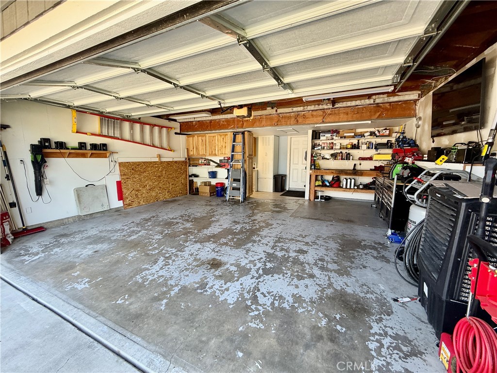 839 Crestwood Way Property Photo 37