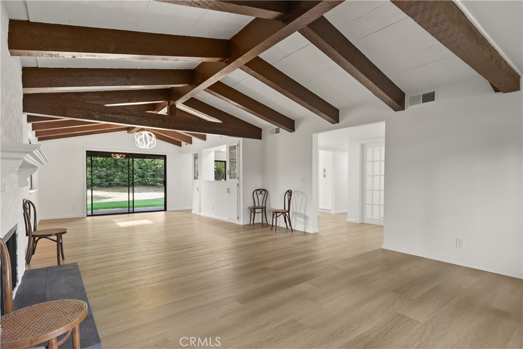 7 Northwood Commons Property Photo 7