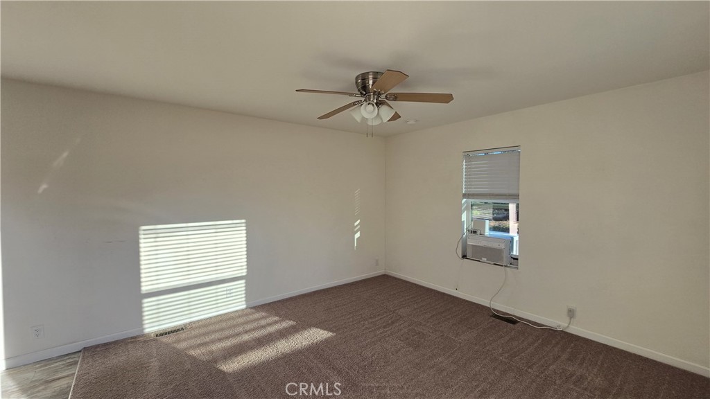 1519 Warren Property Photo 3