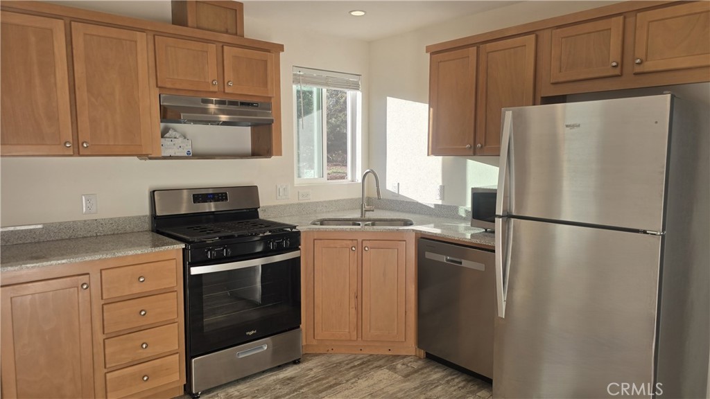 1519 Warren Property Photo 6