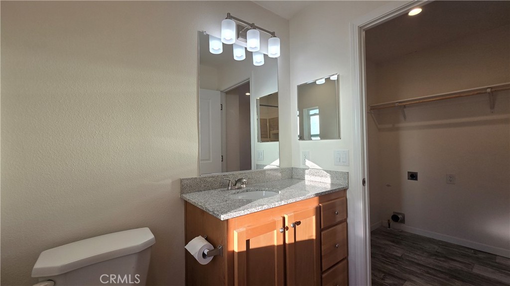 1519 Warren Property Photo 16