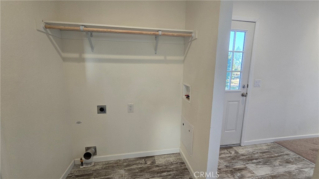 1519 Warren Property Photo 18