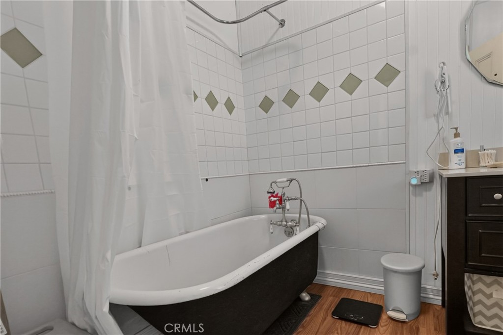 349 N Oregon Street Property Photo 35