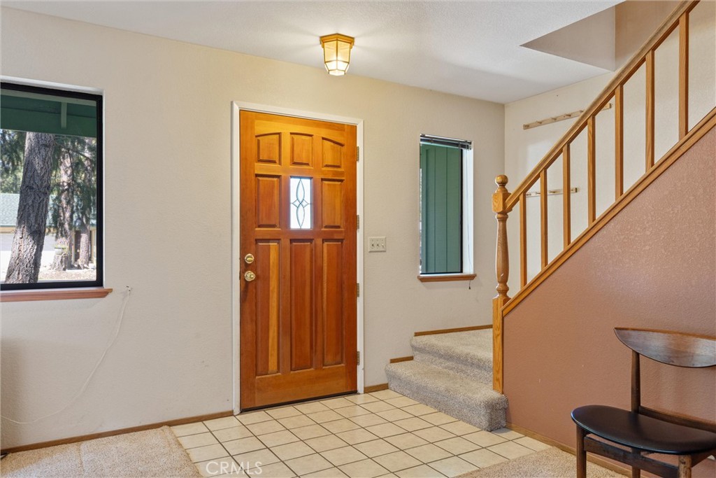 400 1st Property Photo 6
