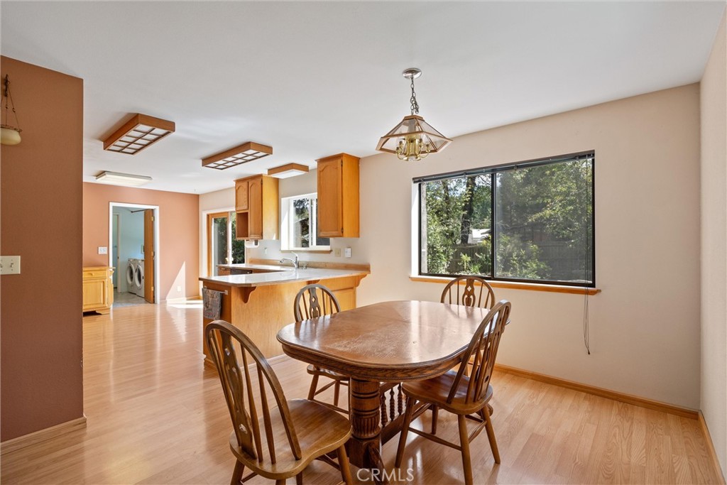 400 1st Property Photo 11