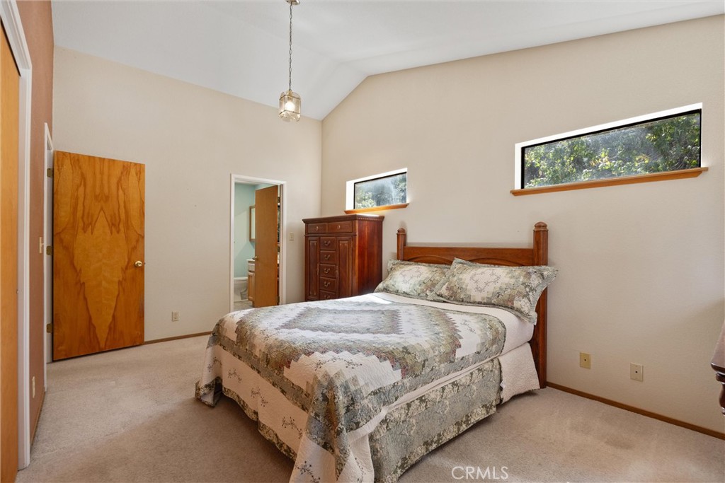 400 1st Property Photo 23