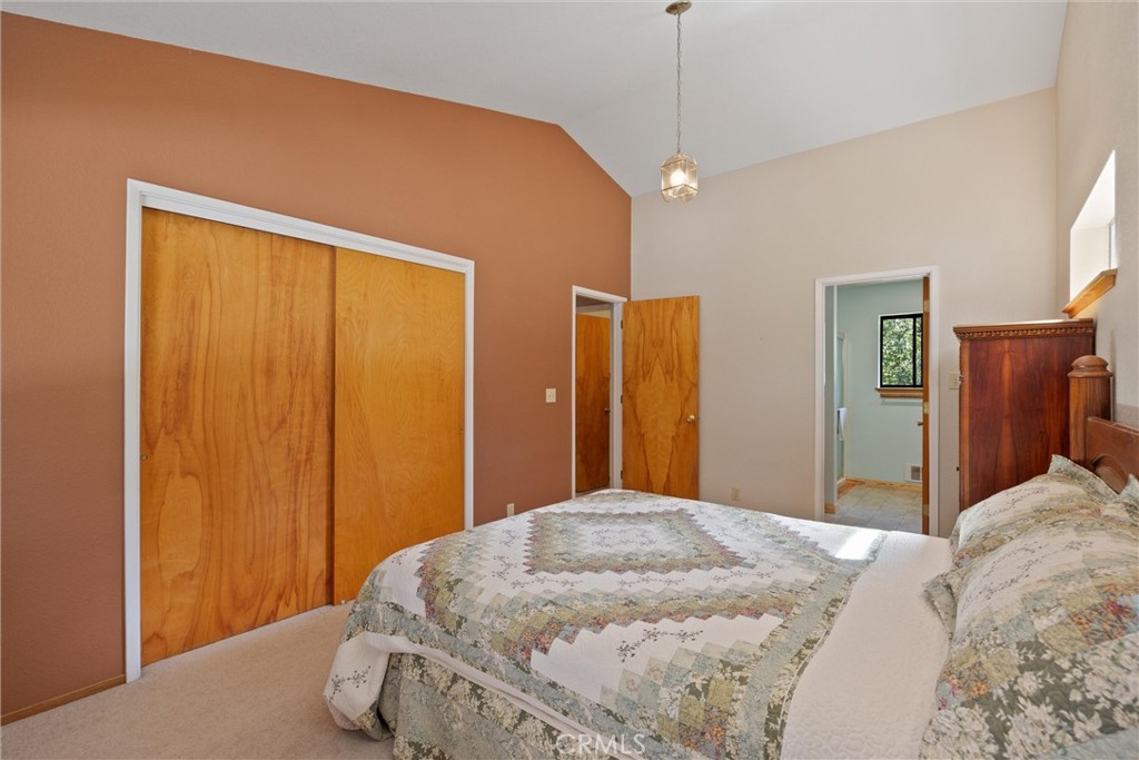 400 1st Property Photo 24