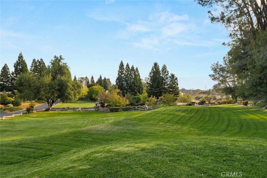 14950 Eagle Ridge Dr Property Photo 11