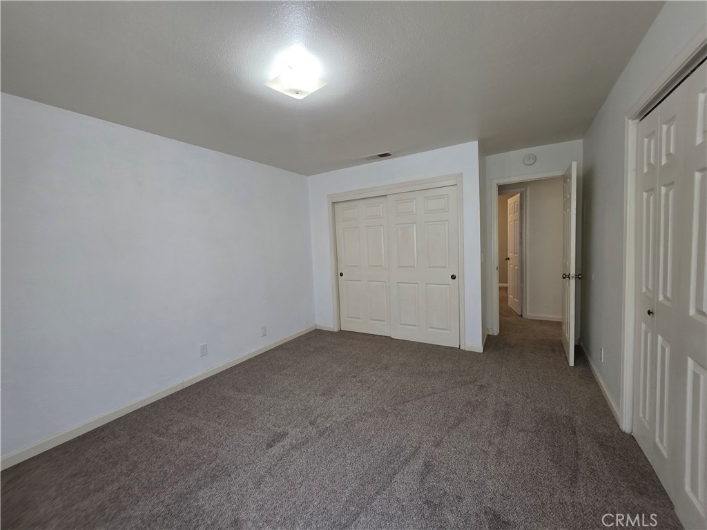 1110 W 8th 3 Property Photo 27