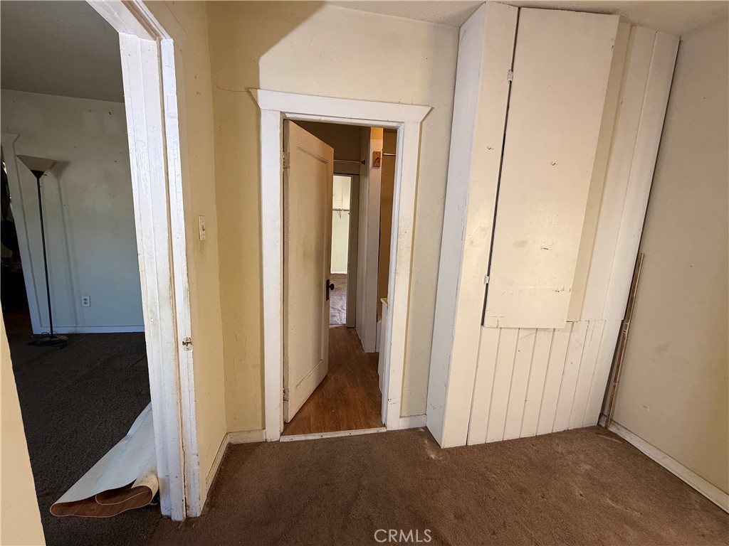 3141 Burlington Property Photo 7