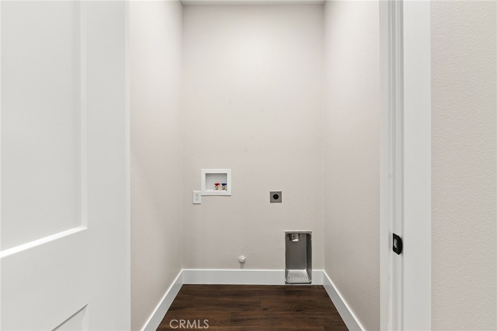 5811 Golden Oaks Road Property Photo 29